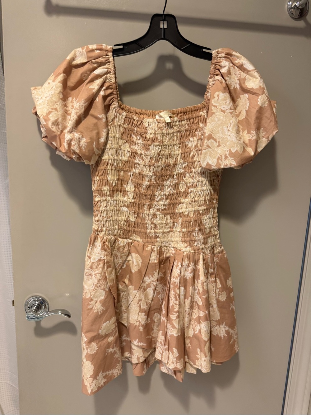 LoveShackFancy Cream Floral Puff-Sleeve Smocked Mini Dress - Tan